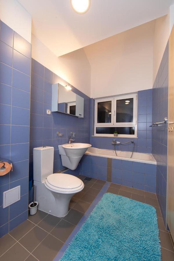 Lux Apartment 图彻皮 外观 照片